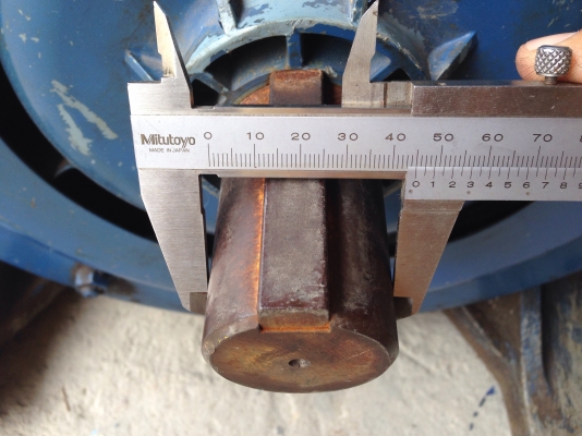 ขายหัวเกียร์ทดรอบ Cycro drive Sumitomo อัตราทด 1:59 ใส่กับมอเตอร์ 25HP. ขนาดใหญ่ สภาพสวยมาก หมุนนิ่มพร้อมใช้งาน