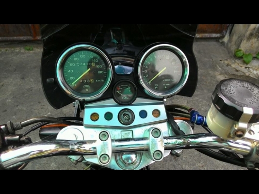 ขายครับ CB400 ปี97 เวอร์ชั่นR ปักแดง ท่อสูตร ชิลแต่ง ปั๊มเบรกซิ่ง สายถักคู่หน้า ของเหลวใหม่ทั้งระบบ อินวอย+สพม แท้ๆ รถสวยเครื่องดีวิ่งจมไมค์ สภาพพร้อมออกทริป