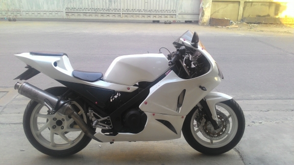 Honda Vfr 400cc ทะเบียนแท้ โอนขนส่ง Honda Vfr 400cc ทะเบียนแท้ โอนขนส่ง