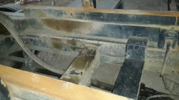 รถบรรทุก 6 ล้อดัมพ์ ISUZU NPR 130 แรงม้า  ปีจดทะเบียน 2548