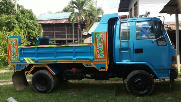 FRR 195  ตาหวาน ดั้มสวยๆ