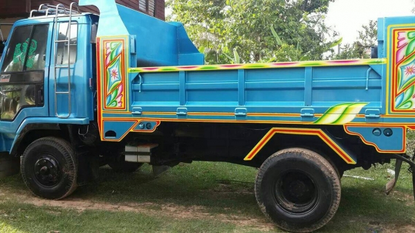 FRR 195  ตาหวาน ดั้มสวยๆ