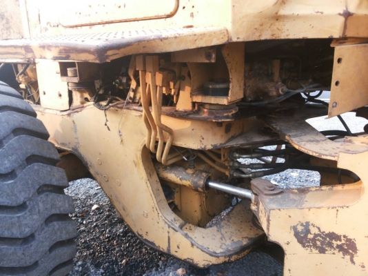 ขายรถตักล้อยาง916ถูกๆตามสภาพ