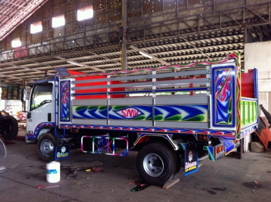 ขายดั้มหน้าตึกปี53  150แรงม้า   สวยๆต่อใหม่ๆ  พร้อมใช้งานแล้ว