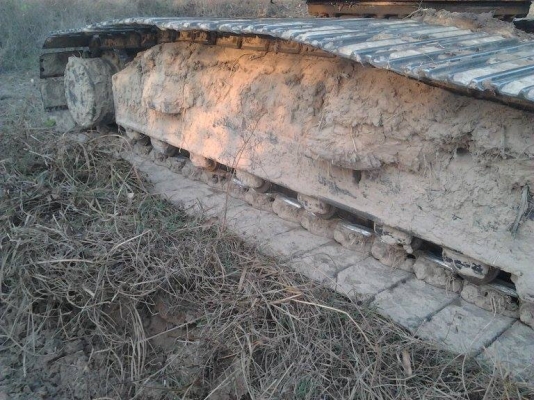 ขายด่วน KOMUTSU PC 200-5 ขายด่วน KOMUTSU PC 200-5