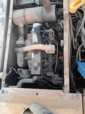 ขายด่วน KOMUTSU PC 200-5 ขายด่วน KOMUTSU PC 200-5