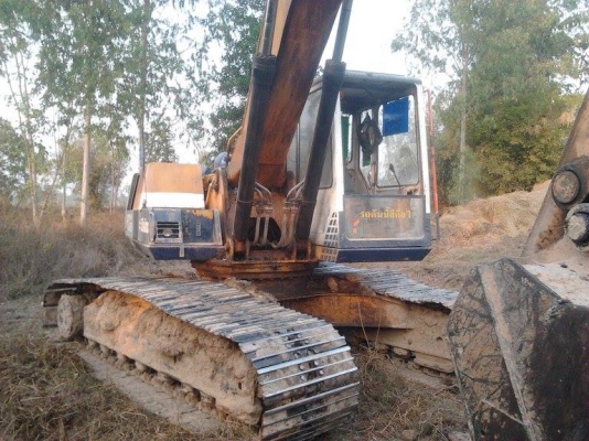 ขายด่วน KOMUTSU PC 200-5 ขายด่วน KOMUTSU PC 200-5