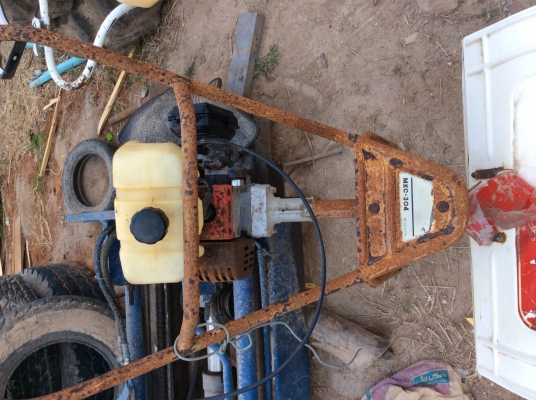 ขายกาละแมร์ถากหญ้าในร่องข้าว ขายกาละแมร์ถากหญ้าในร่องข้าว