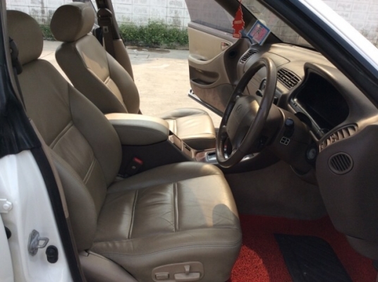 ขายรถหรู Lexus es300 ปี2000 วางเครื่องโตโยต้า 2mz 2.5 เกียร์ออโต้ ตัวท็อป เบาะหนังปรับไฟฟ้า แอร์ดิจิตอล airbag/abs,Cruse Control ตัวถังสวยๆเดิมๆ แม็กแท้18" เครื่องดีมาก รถสวยๆขับดี พร้อมใช้เลยครับ