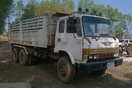 สิบล้ดั้ม ฮีโน้ KT725-2เพา วางหัวF18วางเครือง 6D16-195แรง แจ้งลงเล่มแล้ว สภาพดีพร้อมใช้งาน ภาษีเต็ม ทะเบียนพร้อมโอน