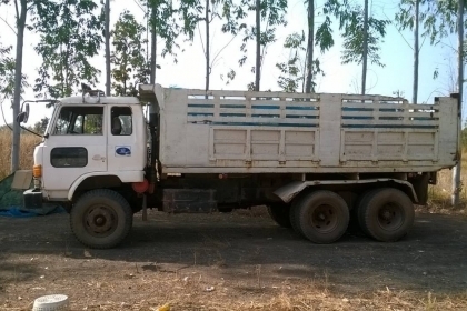 สิบล้ดั้ม ฮีโน้ KT725-2เพา วางหัวF18วางเครือง 6D16-195แรง แจ้งลงเล่มแล้ว สภาพดีพร้อมใช้งาน ภาษีเต็ม ทะเบียนพร้อมโอน