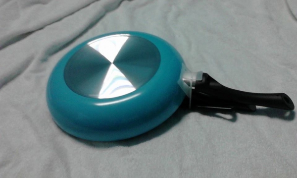 กระทะ2ใบ ซื้อมาจากห้างดัง 299 บาท ไม่ได้ใช้ ขาย 220 บาท พอครับ กระทะ2ใบ ซื้อมาจากห้างดัง 299 บาท ไม่ได้ใช้ ขาย 220 บาท พอครับ