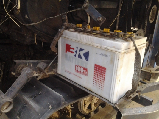 ขาย รถเกี่ยวข้าว 22 แรง หน้าเกี่ยว 110 ชม พร้อมพ่วงลากมีแหนบ ส่งได้ สภาพสวยข้าวร่วงน้อยกว่า สอนได้ทำงานง่ายคล่องตัว