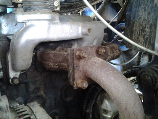 ขาย รถเกี่ยวข้าว 22 แรง หน้าเกี่ยว 110 ชม พร้อมพ่วงลากมีแหนบ ส่งได้ สภาพสวยข้าวร่วงน้อยกว่า สอนได้ทำงานง่ายคล่องตัว