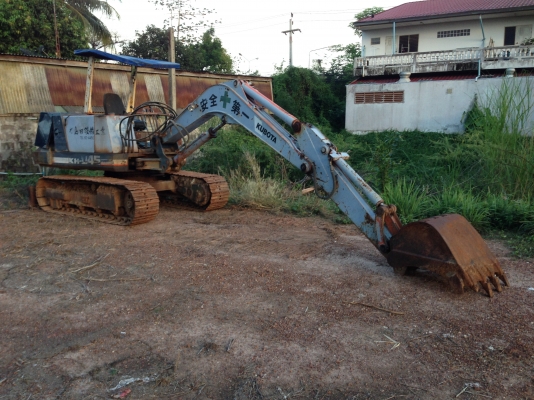 ขายรถแมคโฮสภาพดี KUBOTA KH45(PC45) ราคา 195,000 บาท 087-9989442 ปราจีนบุรี