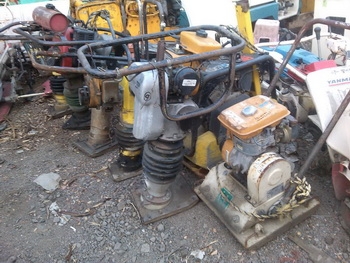 มาแล้วนะครับ- เครื่องตบดิน ทั้งแบบตบเรียบ และตบกระโดด จิงโจ้ มือสองญี่ปุ่น ครังนี้เข้ามาหลายตัว ให้เลือกสรร มาแล้วนะครับ- เครื่องตบดิน ทั้งแบบตบเรียบ และตบกระโดด จิงโจ้ มือสองญี่ปุ่น ครังนี้เข้ามาหลายตัว ให้เลือกสรร