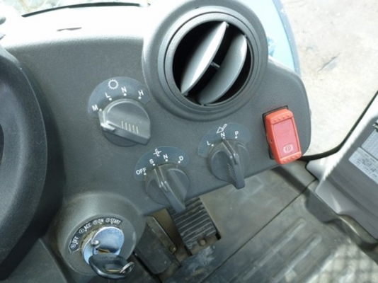 ขายรถตัก TCM ZW250