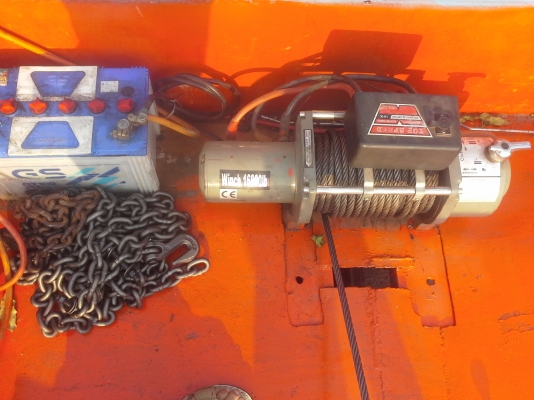 รถยก สภาพพร้อมใช้ วินซ์ไฟฟ้านอก