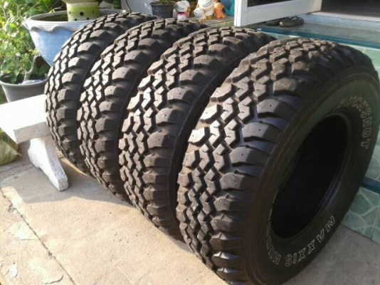 ขายยาง MAXXIS mud 265/75/16 สภาพสวยๆครับ