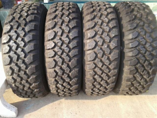 ขายยาง MAXXIS mud 265/75/16 สภาพสวยๆครับ