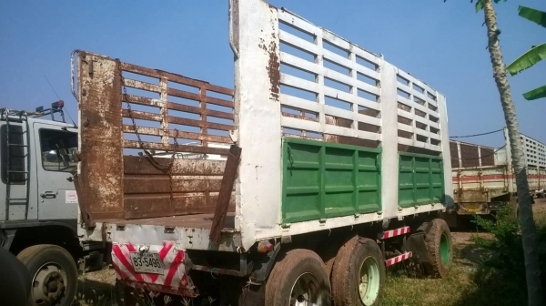 ขายลูกพ่วงไม่ดั้ม 3 คานยัด คอกเกษตร ยาว 6.20 เมตร ทะเบียนพร้อม ราคาต่อรองได้ครับ