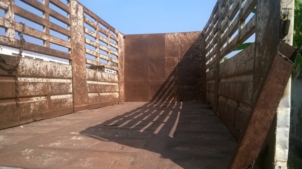 ขายลูกพ่วงไม่ดั้ม 3 คานยัด คอกเกษตร ยาว 6.20 เมตร ทะเบียนพร้อม ราคาต่อรองได้ครับ