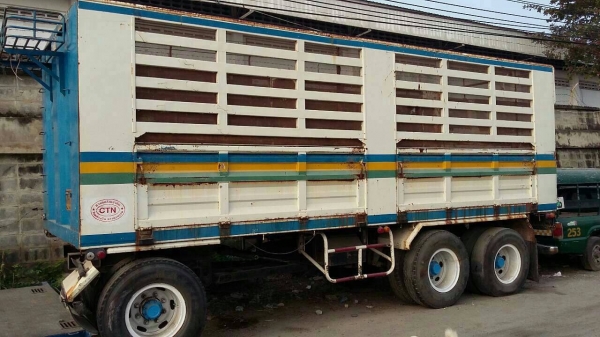 ขายลูกพ่วงคอกเกษตร 3 คานไม่ดั้ม ยาว 7 เมตร อู่สหกิจ สภาพสวยพร้อมใช้ ทะเบียนพร้อมโอน รถใช้วิ่งอ้อยอยู่ครับ ราคาต่อรองได้