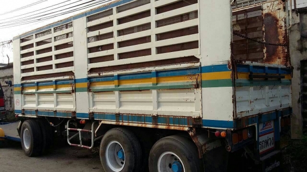 ขายลูกพ่วงคอกเกษตร 3 คานไม่ดั้ม ยาว 7 เมตร อู่สหกิจ สภาพสวยพร้อมใช้ ทะเบียนพร้อมโอน รถใช้วิ่งอ้อยอยู่ครับ ราคาต่อรองได้