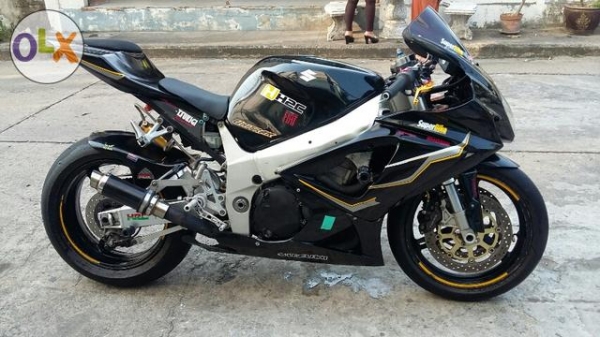 ขาย suzuki gsxr750 k2 ทะเบียนโอนนอก 110,000