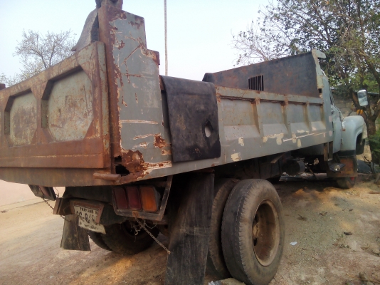 ขายหกล้อดั๊มพ์หน้ายาวISUZU TX สภาพพร้อมใช้งาน