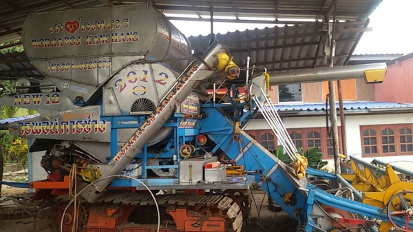 ขายรถเกี่ยวข้าว วรพจน์ รับประกันความคล่องตัว