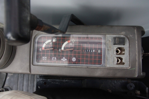 ขายรถแม็คโคร MITSUBISHI MM55SR (เท่า50UU) สวยมาก ไม่เคยผ่านการใช้งานในไทย ติดต่อ 086-775-7900, 086-324-1992