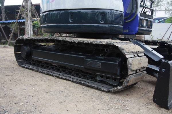 ขายรถแม็คโคร MITSUBISHI MM55SR (เท่า50UU) สวยมาก ไม่เคยผ่านการใช้งานในไทย ติดต่อ 086-775-7900, 086-324-1992