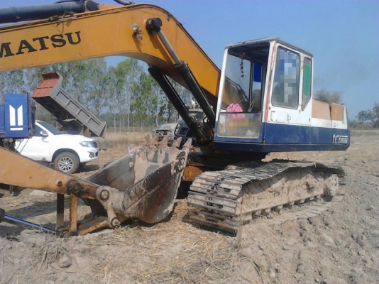 ***ขายแล้วครับขอบคุณ Truck2hand ขาย PC200-5 แบคโฮ ตัวพิมพ์นิยม ราคาเบาๆ KOMATSU PC200-5 ไฟฟ้าตัด เครื่องเดิม ปั้มเดิม คอนโทรลยาว เครื่องดี แรงดี แน่น ครับ ปั้มดีแรง ไม่เยิ้ม ทำงานดีเร็วดี ไม่โหลด บูมอาร์มสวยไม่ปะไม่ดาม บุ้งกี๋ดี ยังหนา สลักแน่นครับ เอวดี ***ขายแล้วครับขอบคุณ Truck2hand ขาย PC200-5 แบคโฮ ตัวพิมพ์นิยม ราคาเบาๆ KOMATSU PC200-5 ไฟฟ้าตัด เครื่องเดิม ปั้มเดิม คอนโทรลยาว เครื่องดี แรงดี แน่น ครับ ปั้มดีแรง ไม่เยิ้ม ทำงานดีเร็วดี ไม่โหลด บูมอาร์มสวยไม่ปะไม่ดาม บุ้งกี๋ดี ยังหนา สลักแน่นครับ เอวดี