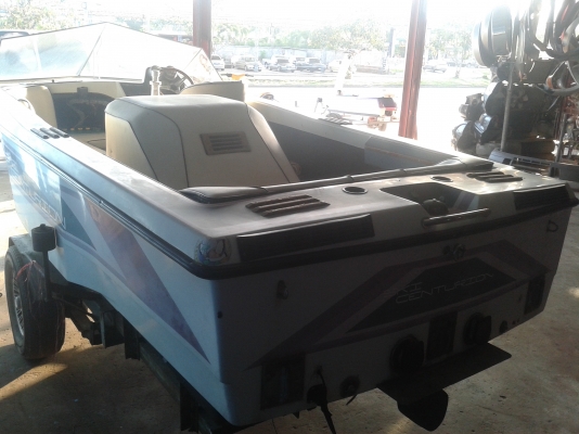 ขายเรื่อ 21 ฟุต เครื่องยนต์ วางท้อง 5100 cc