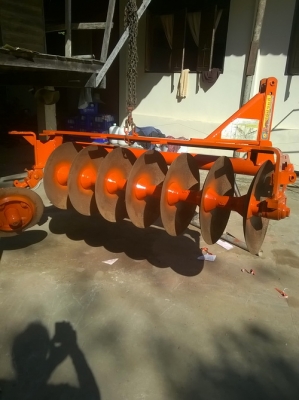 ขายรถไถ 50 แรงม้า อุปกรณ์ครบ