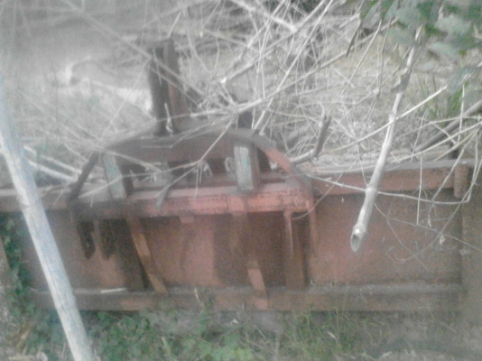 โรตารี่ขายแล้วครับเหลือปหางโรยปุ๋ยคอกเปิดข้างได้ราคา2,2000บาท