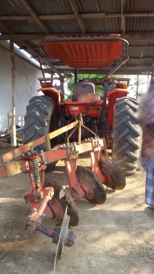 รถไถ KUBOTA  M7040  ปี 48  ( รถทำงาน 6,xxx กว่า ซม. )  สนใจติดต่อ  081 - 6079515