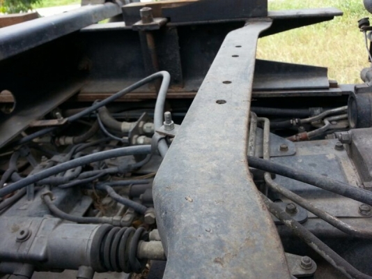 รถฮีโน่ 10 ล้อดั้ม 344 แรงม้า. ปี 51  ( ขายแม่ , ลูก )  สนใจติดต่อ  081 - 6079515