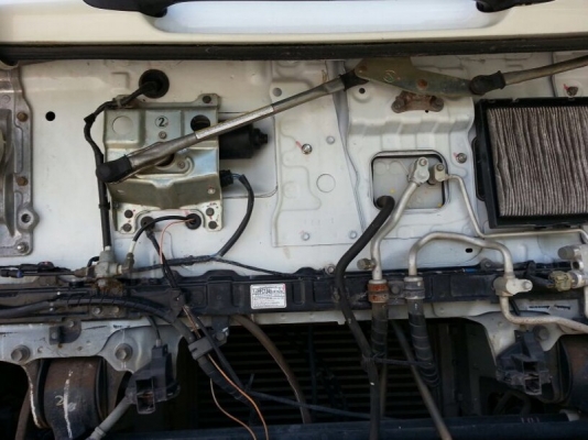 รถฮีโน่ 10 ล้อดั้ม 344 แรงม้า. ปี 51  ( ขายแม่ , ลูก )  สนใจติดต่อ  081 - 6079515