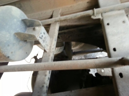 รถฮีโน่ 10 ล้อดั้ม 344 แรงม้า. ปี 51  ( ขายแม่ , ลูก )  สนใจติดต่อ  081 - 6079515