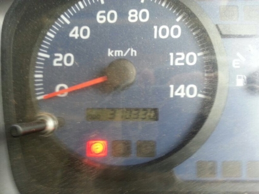 รถฮีโน่ 10 ล้อดั้ม 344 แรงม้า. ปี 51  ( ขายแม่ , ลูก )  สนใจติดต่อ  081 - 6079515