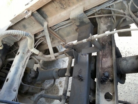 รถฮีโน่ 10 ล้อดั้ม 344 แรงม้า. ปี 51  ( ขายแม่ , ลูก )  สนใจติดต่อ  081 - 6079515