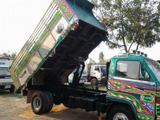 ขายรถNPR115รถห้างเกียร์สั้น เพลาF กระบะดั้มมิเนียม เกษตรพร้อมใช้งาน