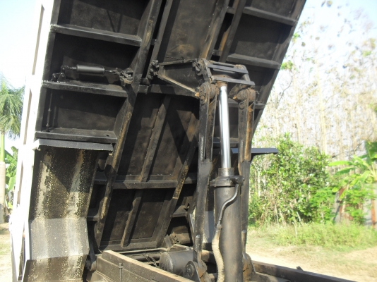 FC4J 170 แรง ดั๊ม SAMMIT 6 เกียร์เดินหน้า สวยๆ ครับ