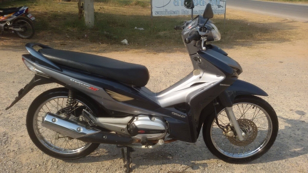 wave 110i at สตราท์มือ