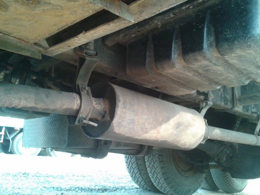 ขาย10ล้อร็อกกี้165แรง เพลาเดียว เครื่องดี แคชซีสวย ยางใหม่ สภาพพร้อมใช้งาน เอกสารพร้อมโอน จัดไฟแนนซ์ได้ เงื่อนไขง่ายๆวันเดียวรับรถ สนใจโทร 090-8588220คุณนะ ID:narong498 หรือ www.truck.in.th/498 หรือfb:ณรงค์ ซื้อขายรถมือสอง (เว็บไซต์ส่วนตัว)