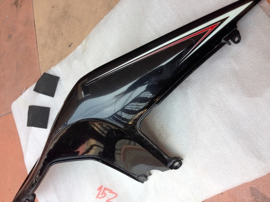 ขายครอบท้ายข้างขวา ninja250