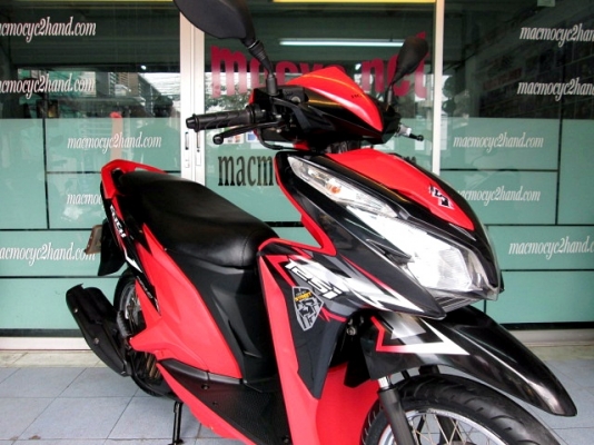 CLICK 125 i  ลายสตรีท สีดำแดง รถเดือน กรกฏาคม ปี 55 ไมล์ 8 พันโล ของแถม 2 รายการ 29900