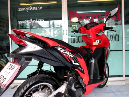 CLICK 125 i  ลายสตรีท สีดำแดง รถเดือน กรกฏาคม ปี 55 ไมล์ 8 พันโล ของแถม 2 รายการ 29900